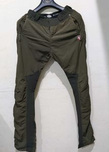 Selling BLACK YAK Trekking Pant Olive Colour🫒