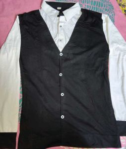 Black And White Long Sleeve T-Shirt