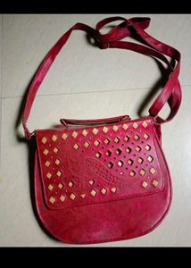 Chic Red Bird Embossed Crossbody Bag