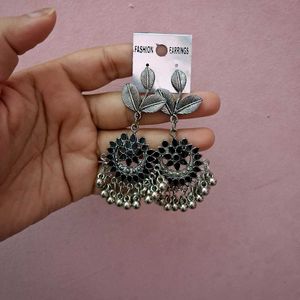 Assorted Fashion Earrings Set