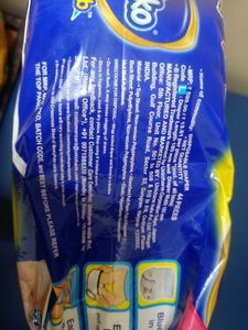 MamyPoko Pants – Size L (9–14 kg) | Pack of 44