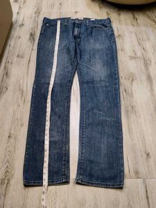 Ma5656 Levi's jeans waist 38 inches