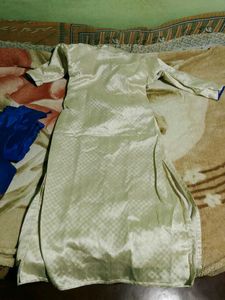 Elegant Cream Kurta Set with Royal Blue Dupatta