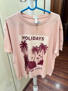 H&amp;M Pink "Holidays" Graphic T-Shirt