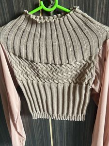 Chic Knit &amp; Chiffon Crop Top front back same style