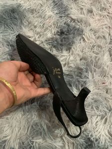 Sparkling Black Heeled Flats