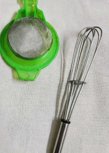 Kitchen Spoon,Whisk And Strainer