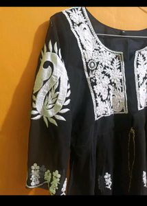 Elegant Black Kurta with White Embroidery