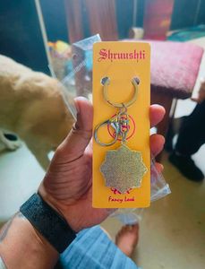 Exquisite Peacock &amp; Evil Eye Keychains pack of 2