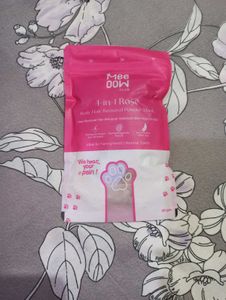 Mee & OOW Club 4-in-1 Rose Powder Mask
