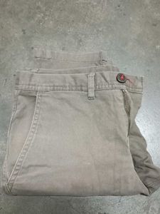 Stylish Men's Khaki Cargo Pants