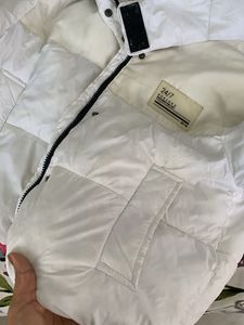 Original Bershka Crop White Puffer Jacket