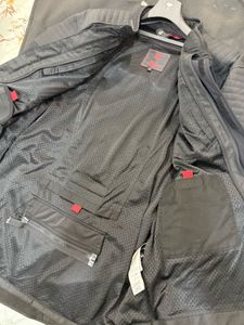 Royal Enfield Riding Jacket Nirvik V1