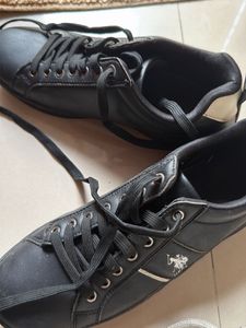 Black Casual Lace-Up Shoes