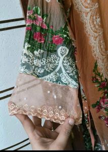 Pakistani Kurti Set