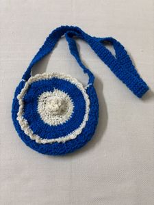 🆕Hand made Crocheted Sling Bag(White & Blue)
