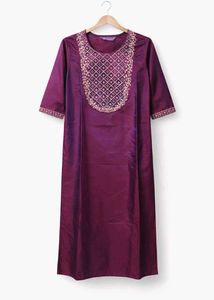 🌸 Dark Purple Embroidered Kurti 🌸