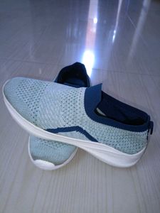 Comfortable Knit Slip-On Sneakers