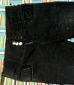 Women's Black Skinny Jeans