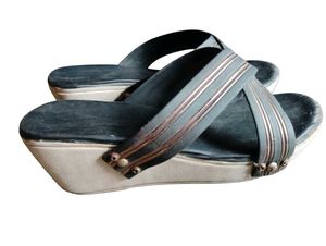 Stylish criss-cross sandals