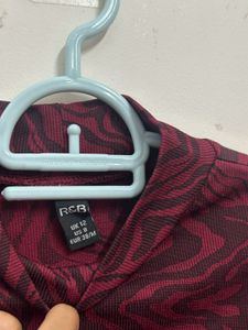 R&amp;B Burgundy Abstract Print High Neck Top
