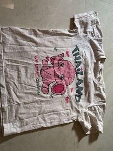 Bundle of 2 Graphic T-Shirts