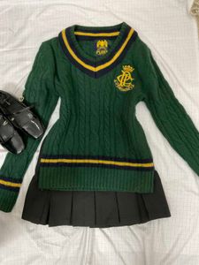 Vintage Style Green Sweater Vest