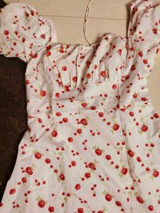 White Floral Puff Sleeve Mini Dress
