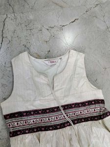 Cream Floral Print Ethnic Gown