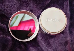 2 Products comboo🩷 Compact Powder and Rollon