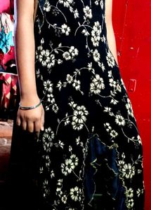 Elegant Floral Ethnic Gown