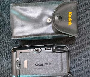 🚨Vintage Kodak Film Camera with Case