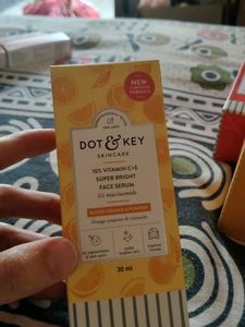 Dot & Key Vitamin C+E Face Serum
