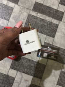 Kratos 20W Original Charger with Lightning Cable