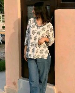 Stylish Printed Kurta