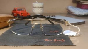 Stylish Gold Frame Eyeglasses