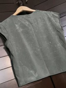 Ginger Wash Green Santa Clara Graphic Crop T-Shirt