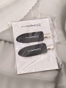 MAC Hairclips