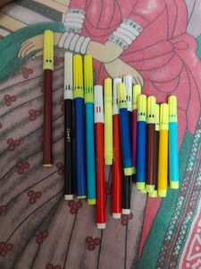 Plastic 16 Multi Colour Sketch Pen