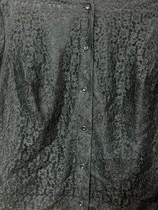 Elegant Black Lace Top for L and Xl