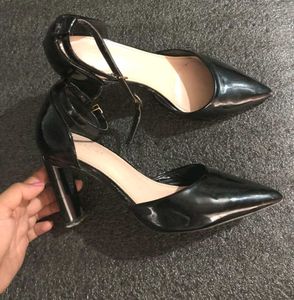 Pointed Toes Glossy High Heels