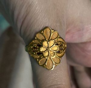 Antique Gold Tone Combo Ring Set