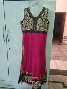 Elegant Embroidered Kurta Set