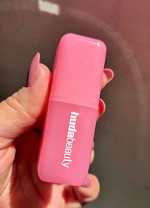 Huda Beauty Blush Filter Liquid