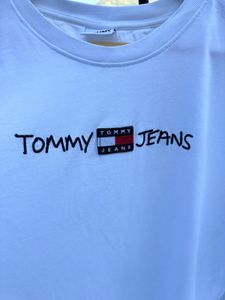 Tommy Jeans White T-Shirt