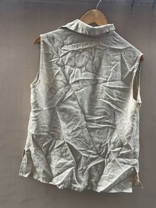 Embroidered Sleeveless Button-Up Shirt