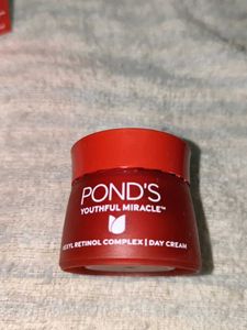 Pond's Youthful Miracle Day Cream