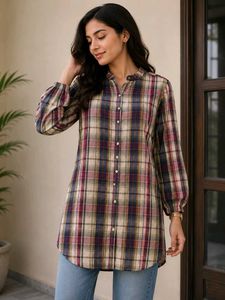 Women's Plaid Button-Up Shirt 🤍