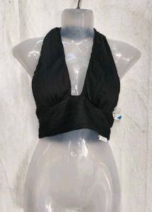 17216. Black Halter Neck Plisse Crop Top
