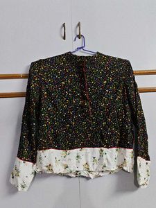 Chic Floral Print Blouse